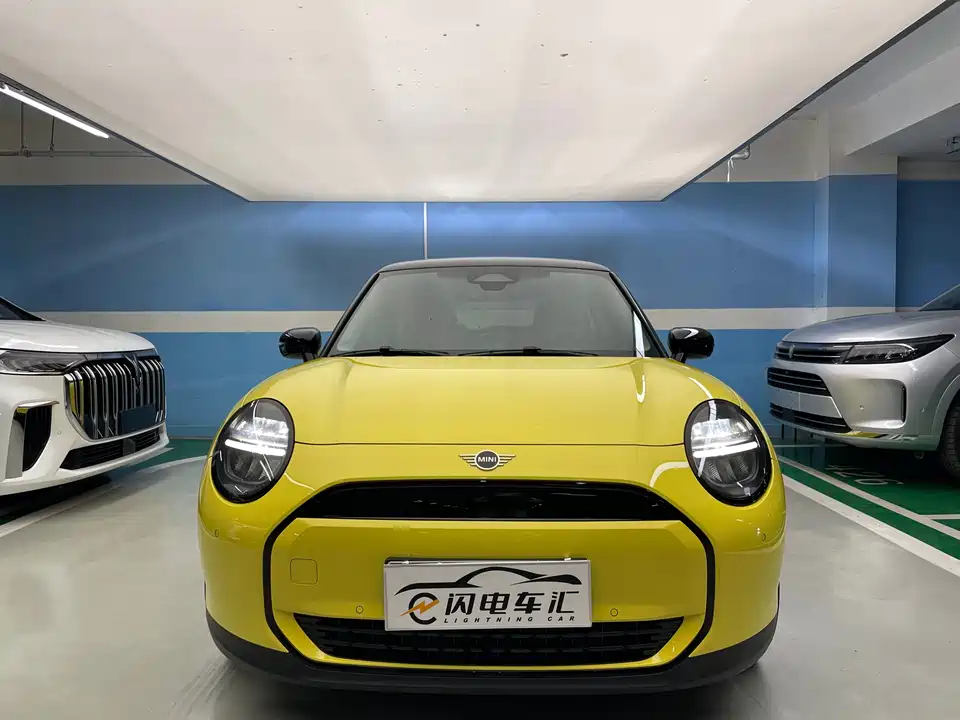 MINI Electric COOPER