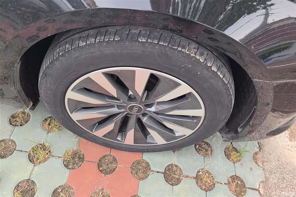 Audi A6L, 2022 6