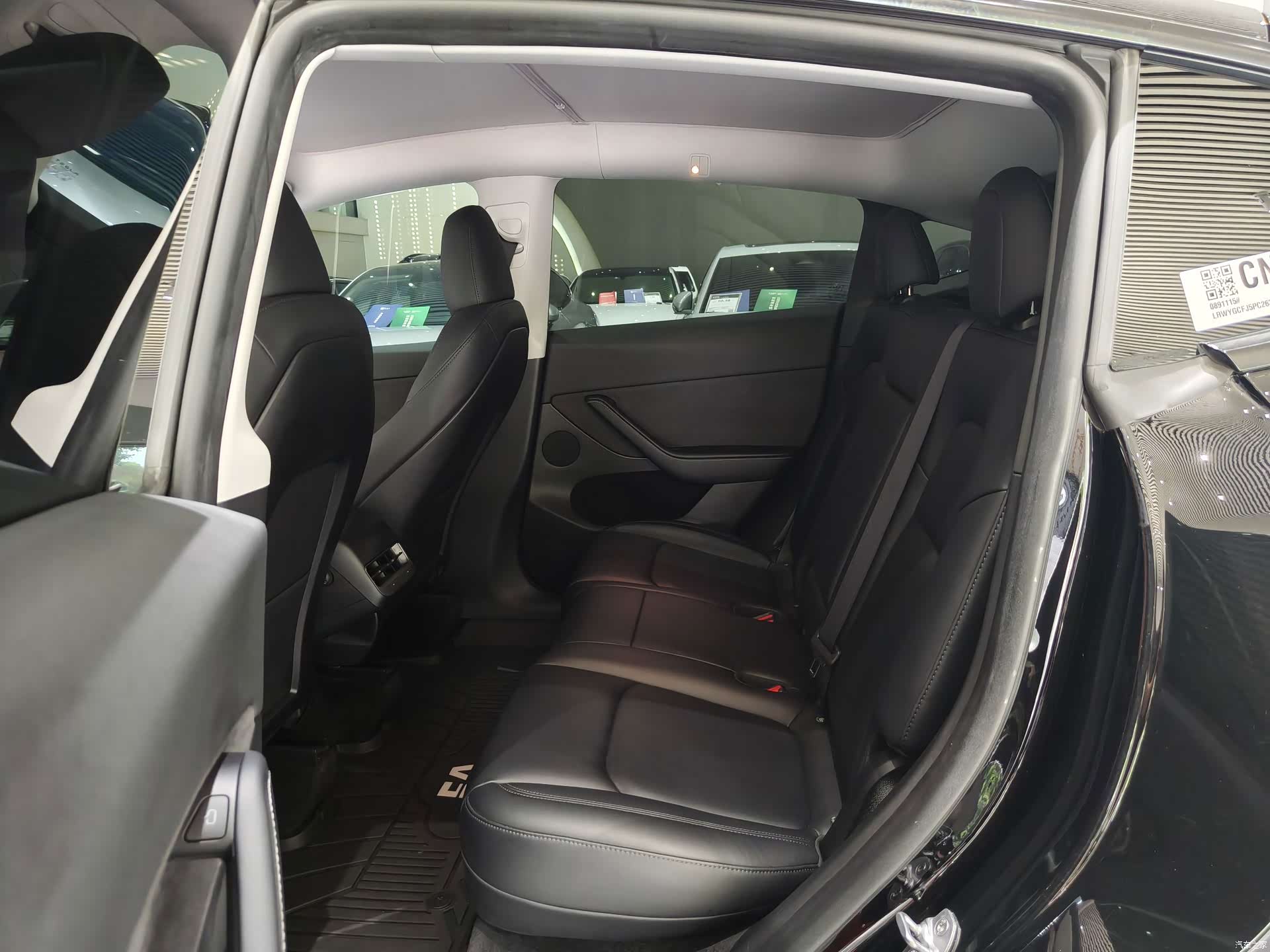 Tesla Model Y, 2023 8