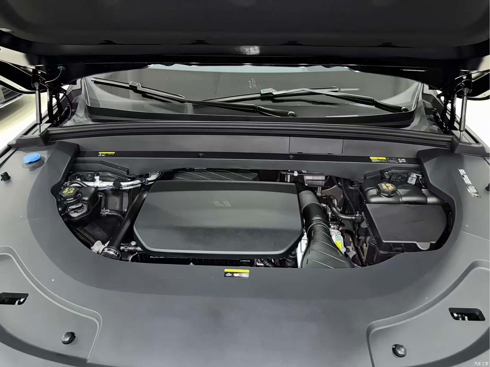 Li Auto L7, 2025 14
