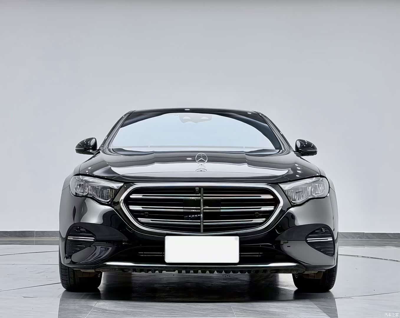 Mercedes-Benz E-Class, 2024 2