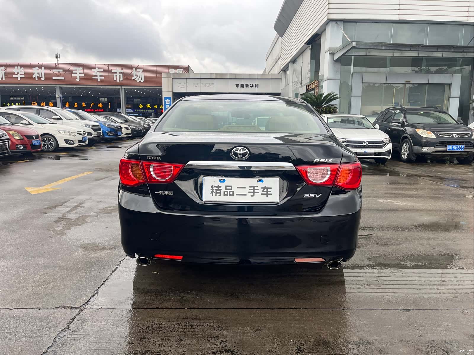 Toyota 2.5V, 2012 13