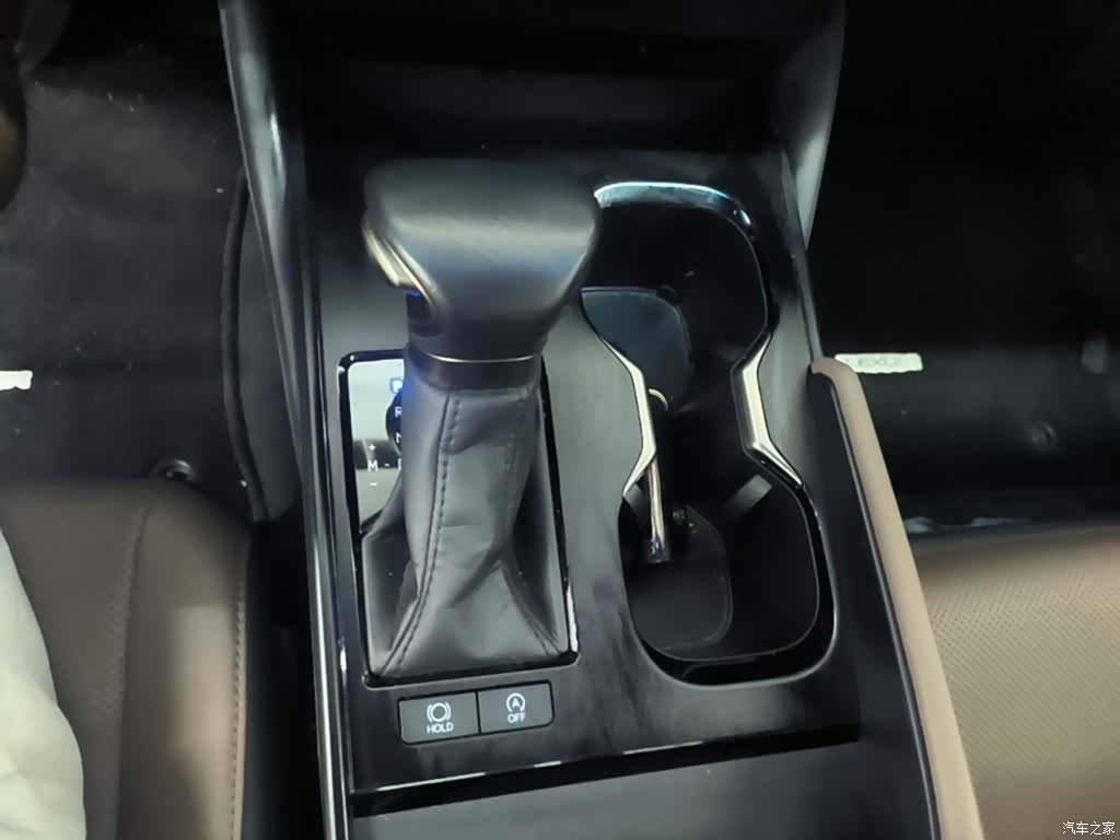 Lexus ES, 2024 14