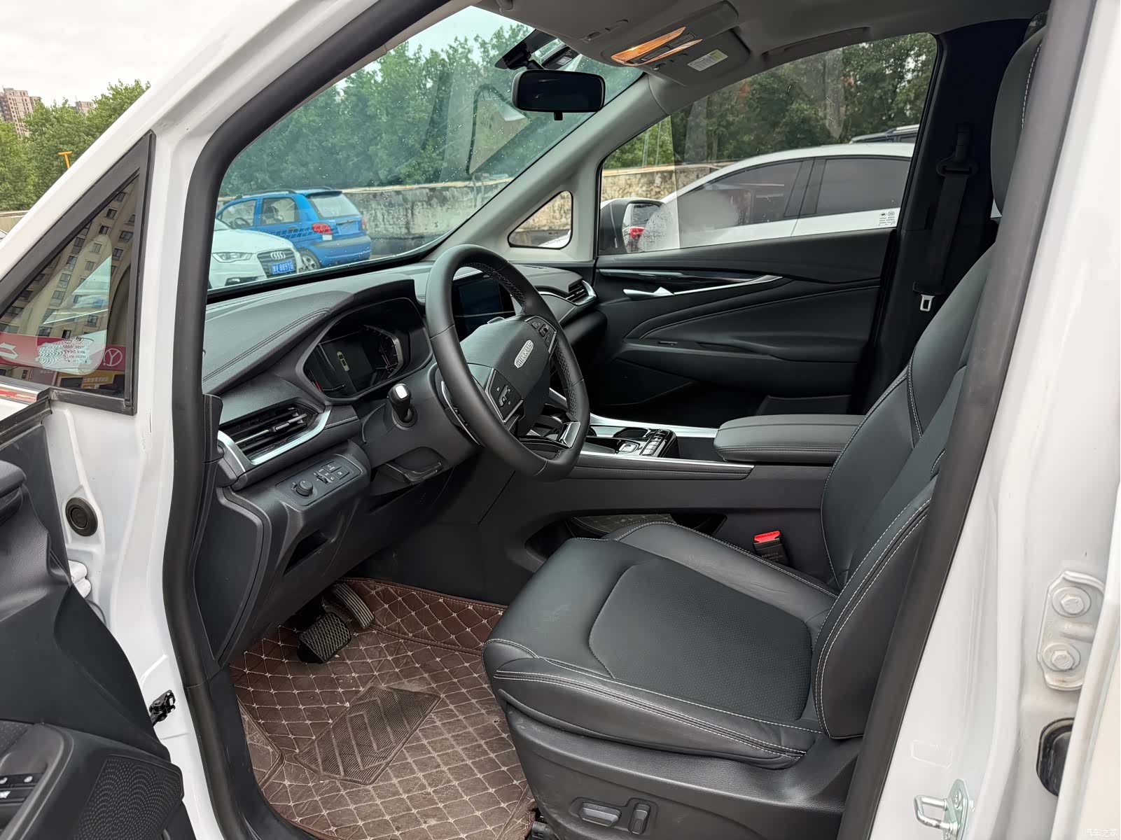 Maxus G50, 2023 3