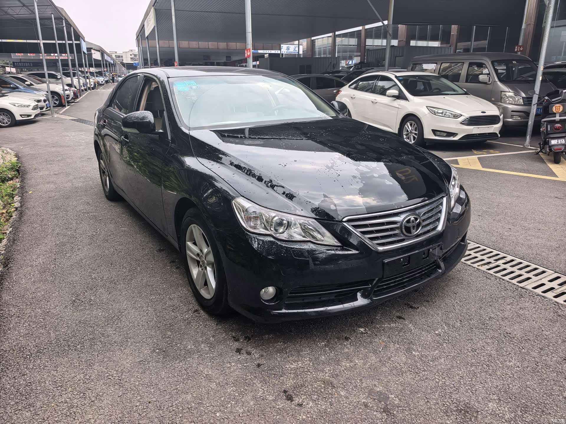 Toyota 2.5V, 2011 2