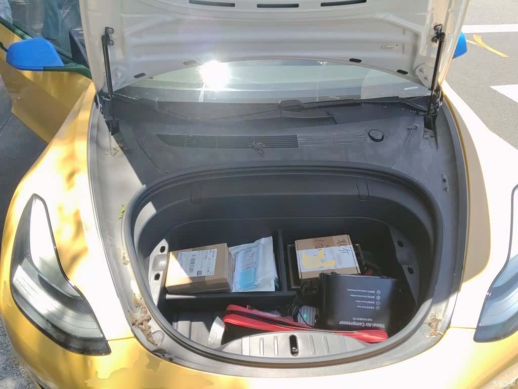 Tesla Model 3, 2020 11