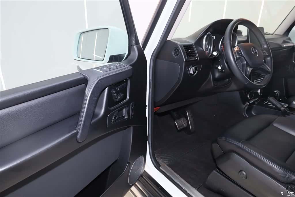 Mercedes-Benz G-Class, 2018 18
