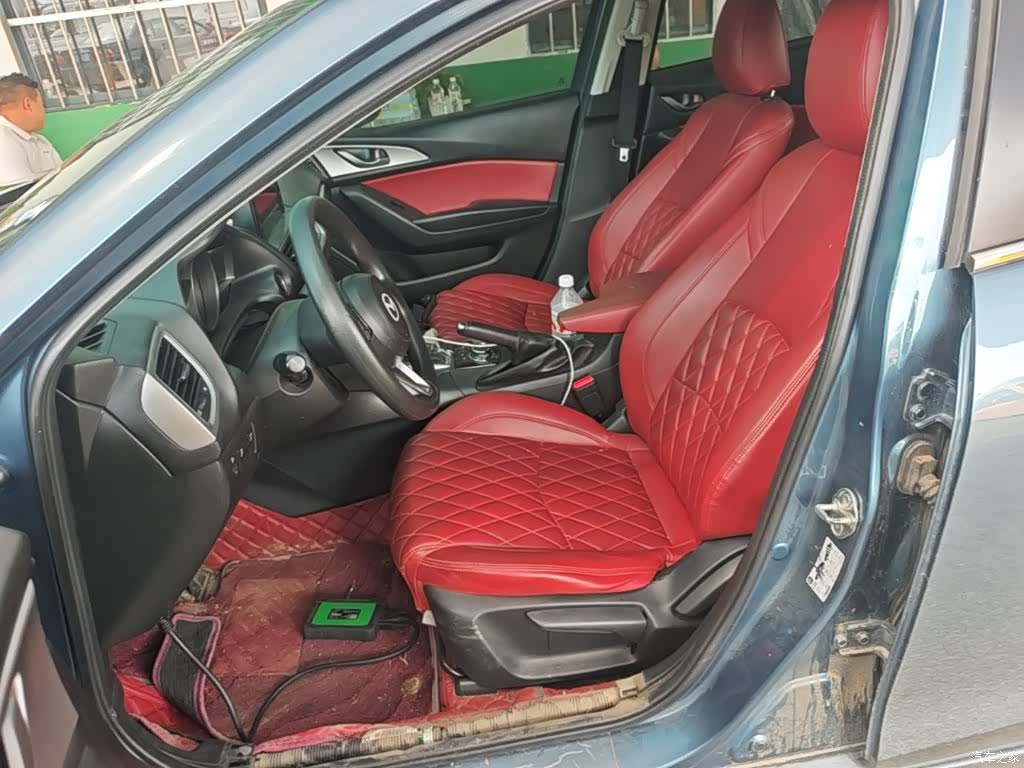 Mazda Mazda3, 2017 15