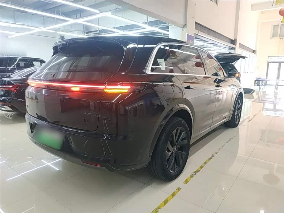 Li Auto Ideal L7