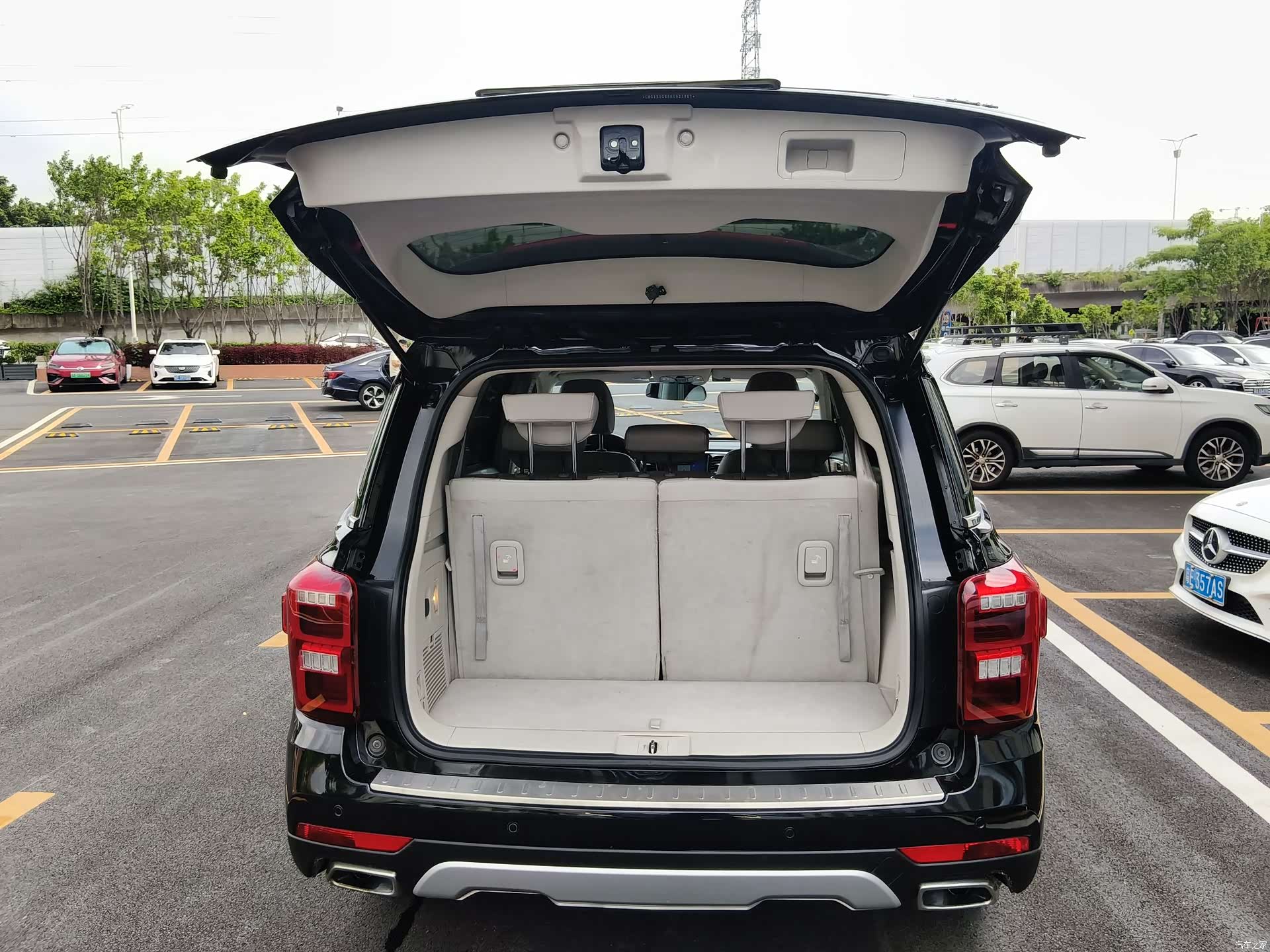 Trumpchi GS8, 2017 18