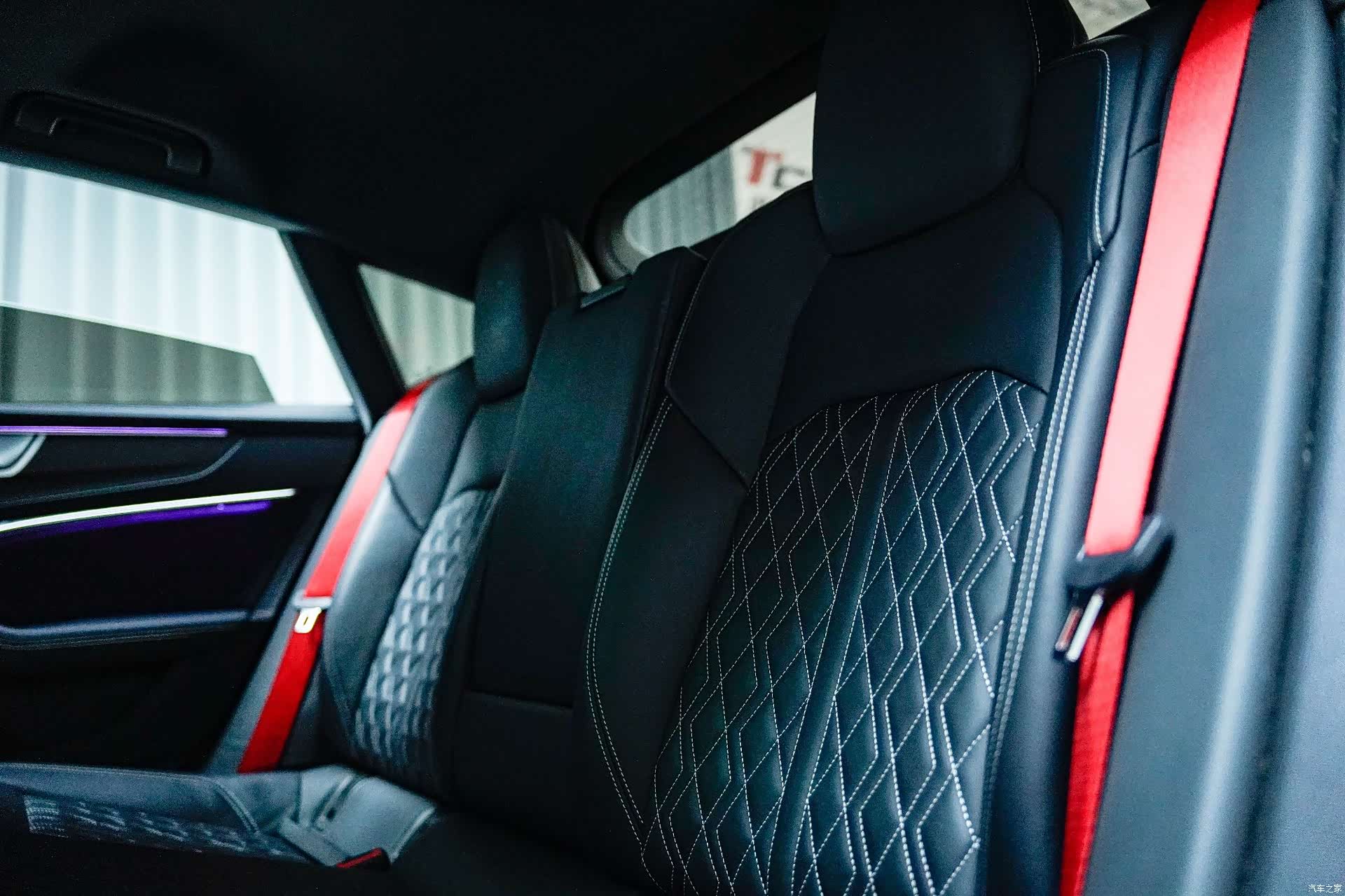 Audi A7, 2022 13
