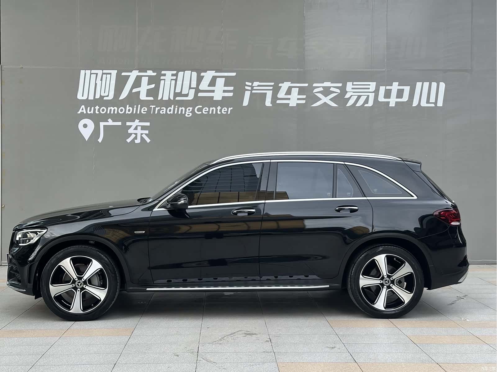 Mercedes-Benz GLC, 2022 3