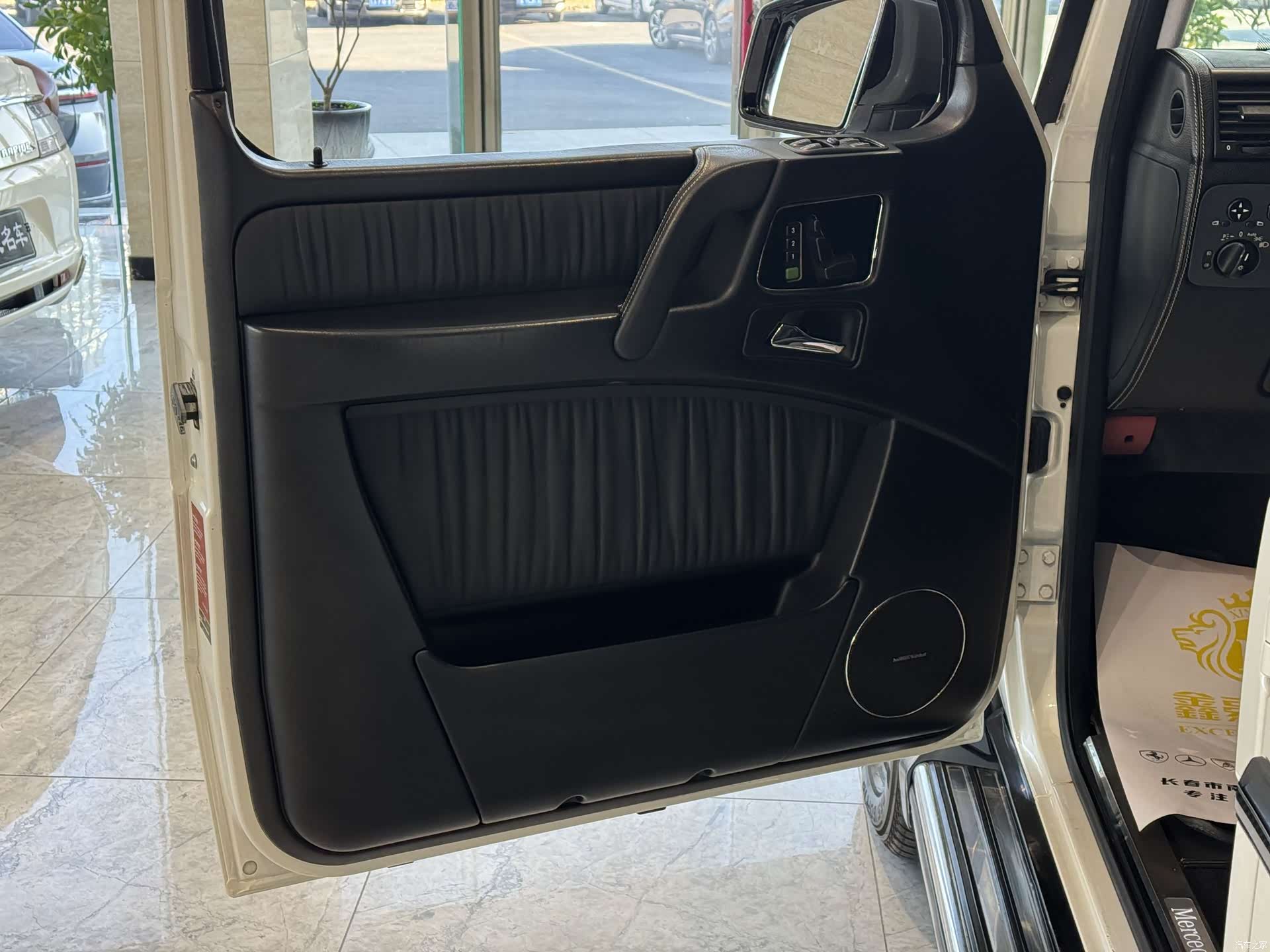 Mercedes-Benz G-Class, 2012 все фото
