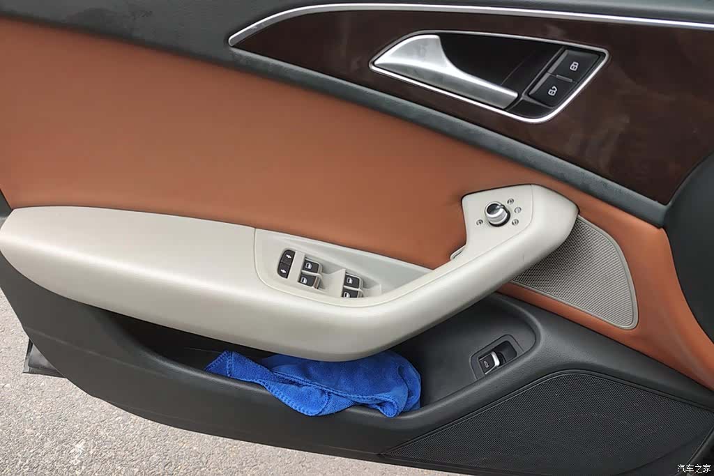 Audi A6L, 2016 7