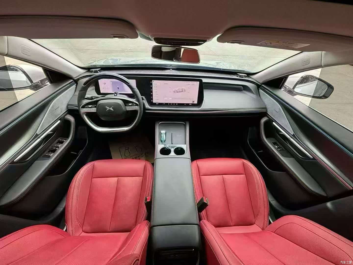Xpeng P7, 2023 все фото