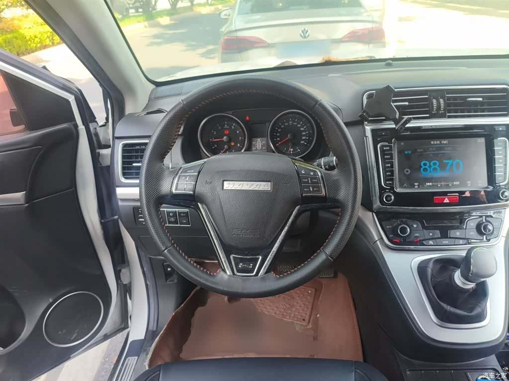 Haval M6, 2018 3