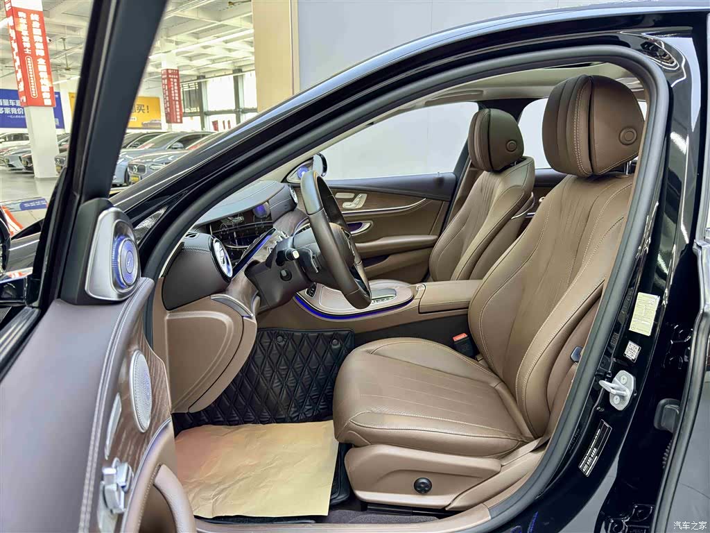 Mercedes-Benz E-Class, 2023 7