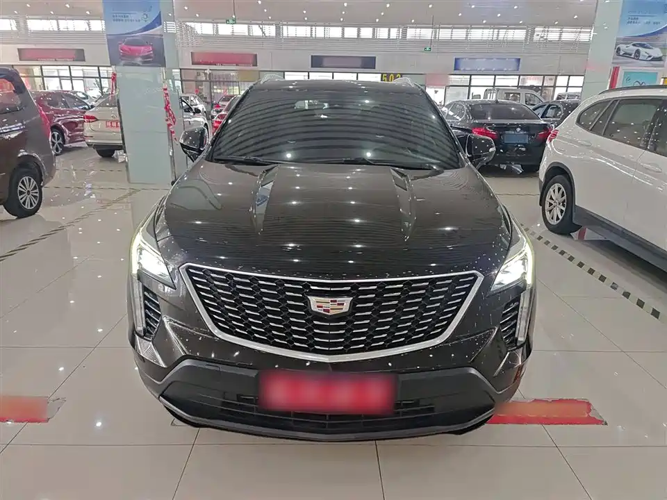 Cadillac XT4