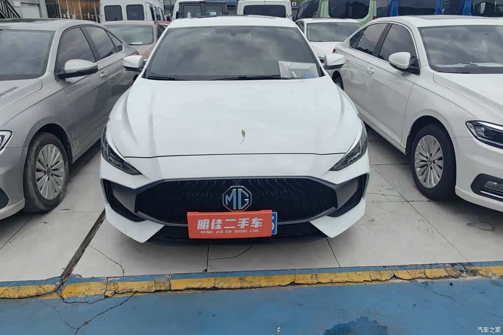 MG MG5, 2023 2