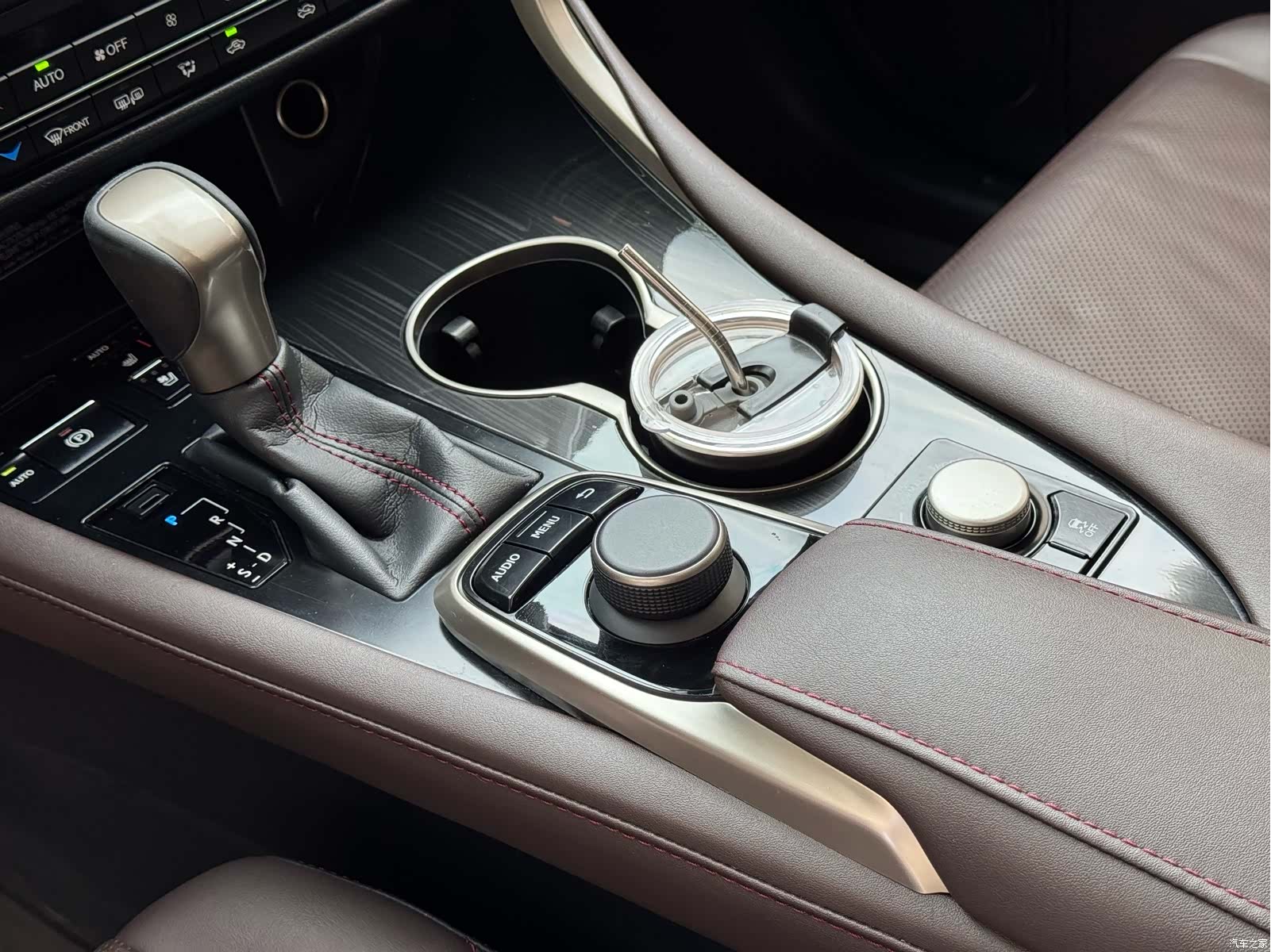 Lexus RX, 2016 13