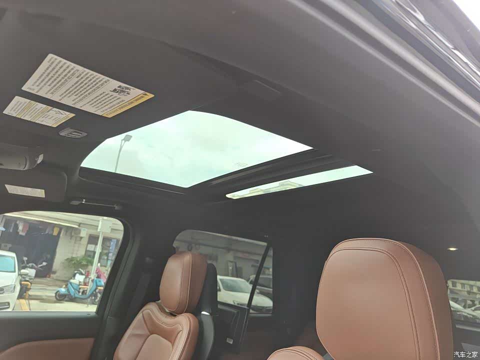 Lincoln Navigator, 2019 10