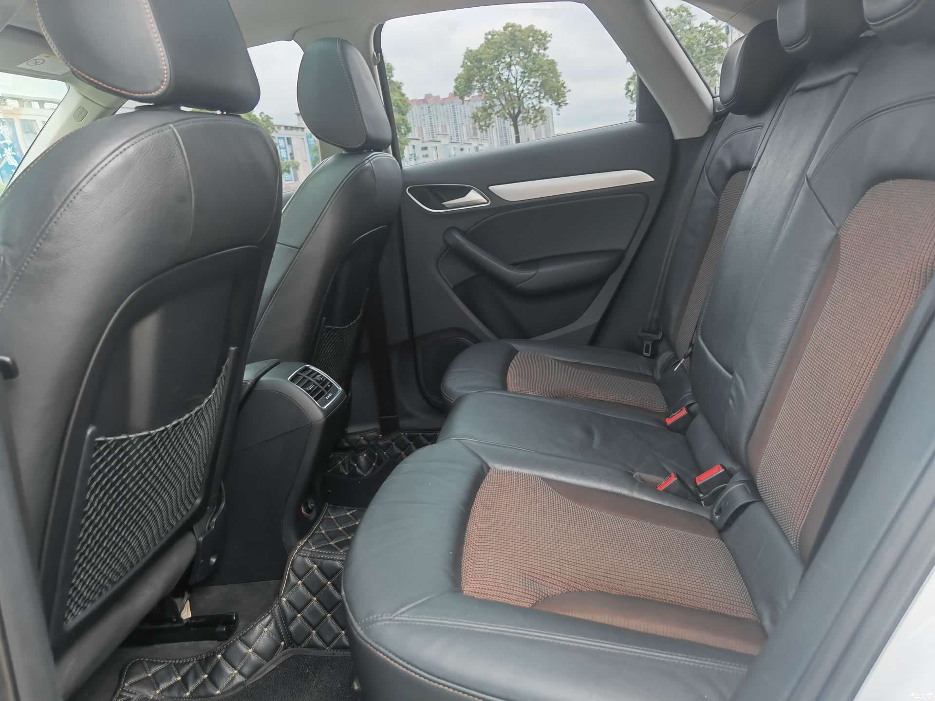 Audi Q3, 2016 12