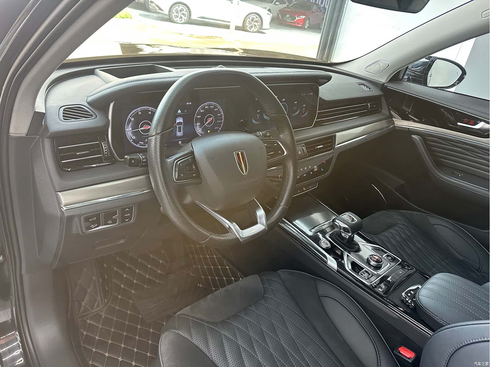 Hongqi HS5, 2022 6