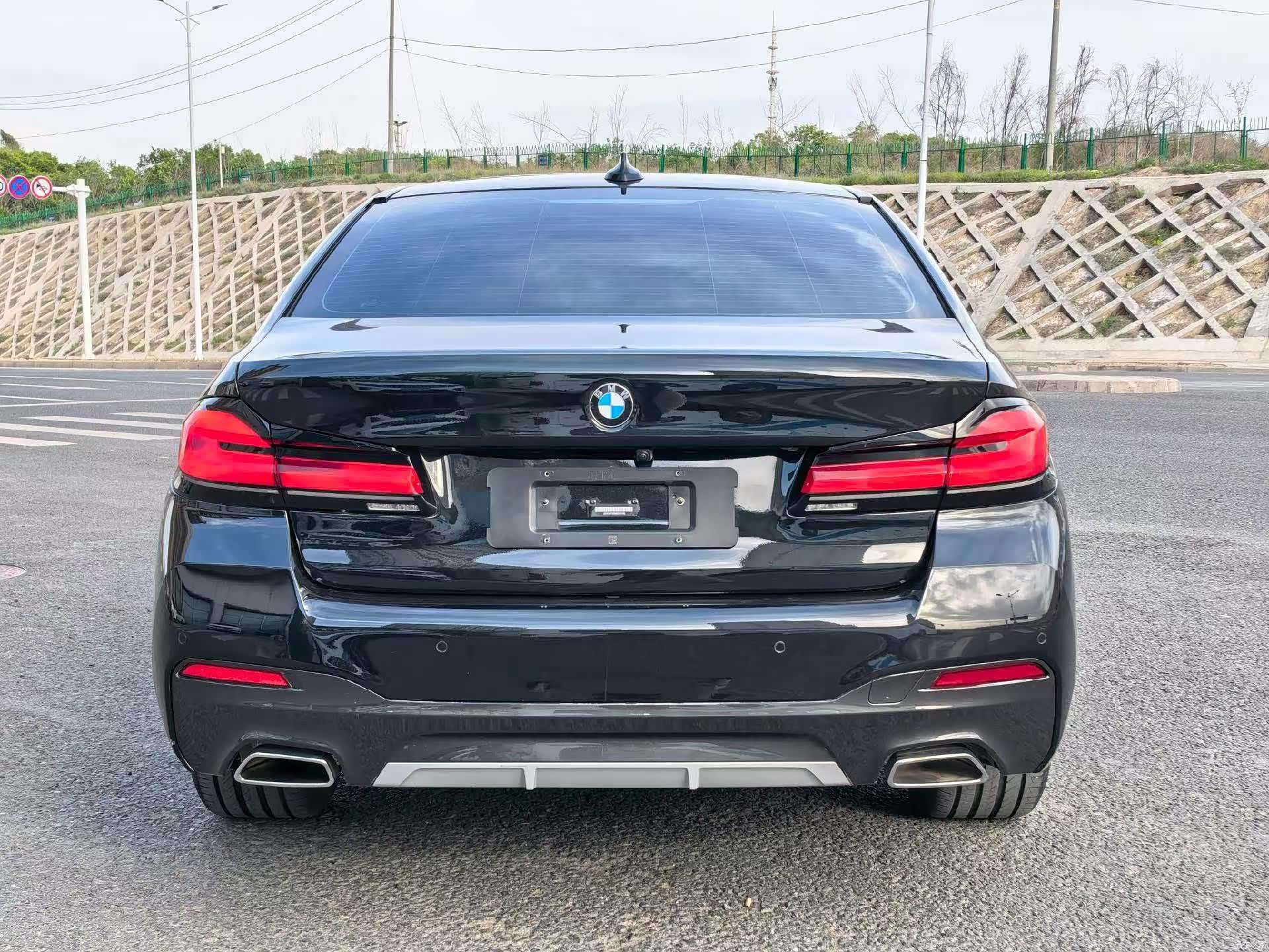 BMW 5 Series, 2021 все фото