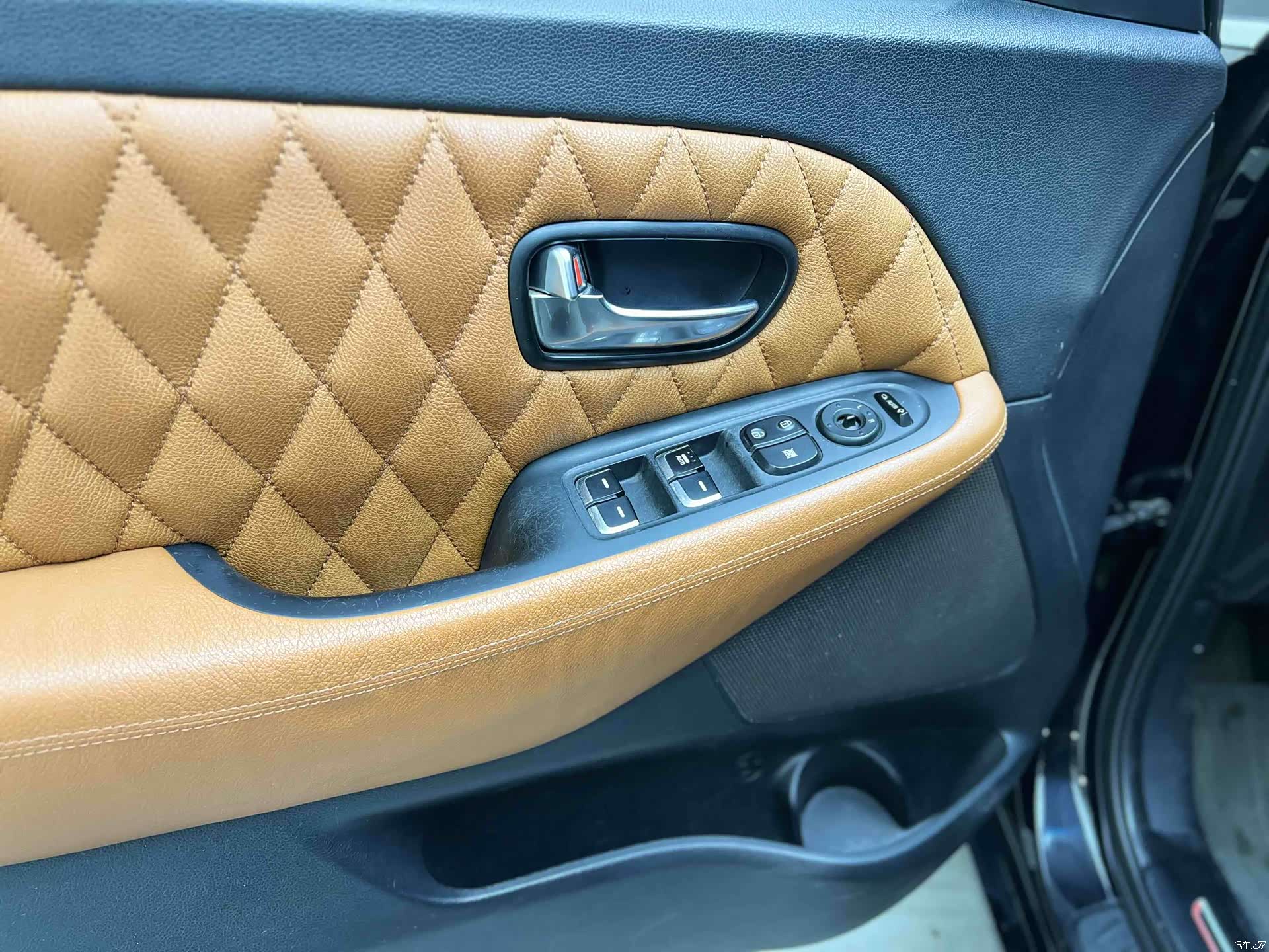 Kia 7, 2014 17