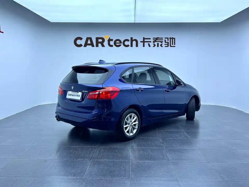 BMW 2 series station wagon