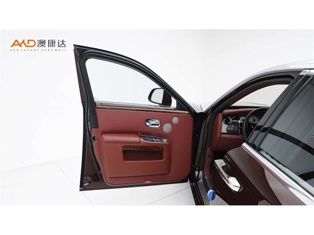 Rolls-Royce Ghost, 2016 10