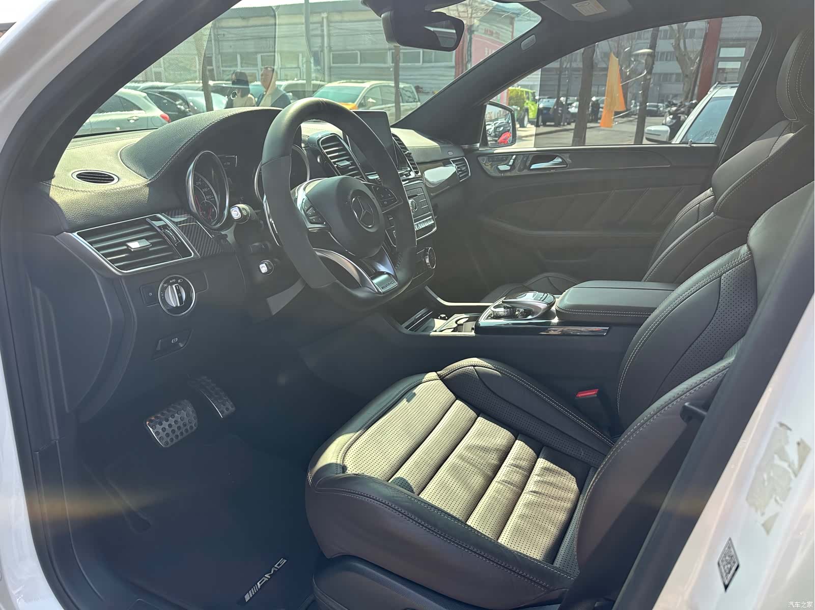 Mercedes-Benz GLE, 2016 4