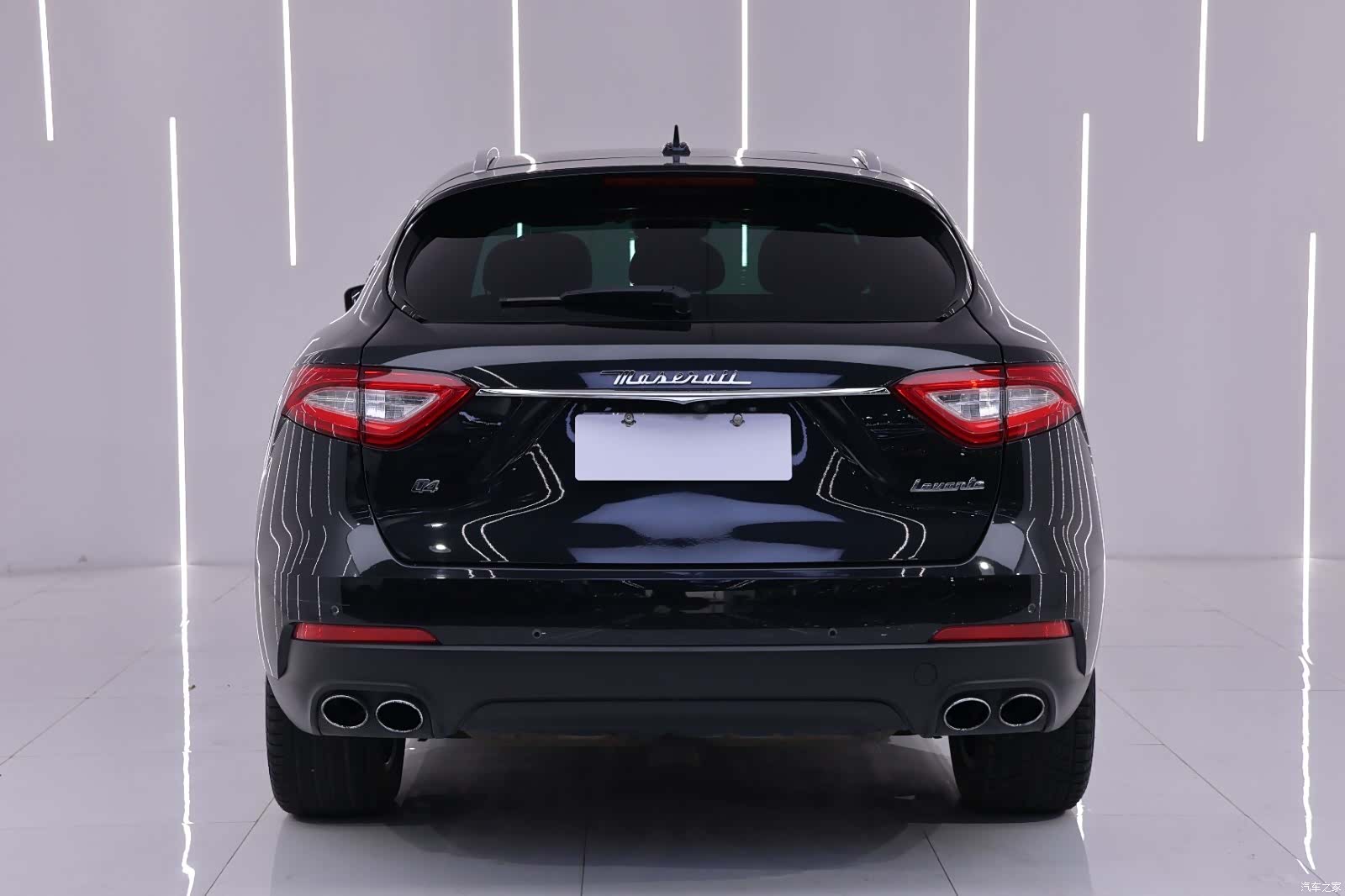 Maserati Levante, 2017 16