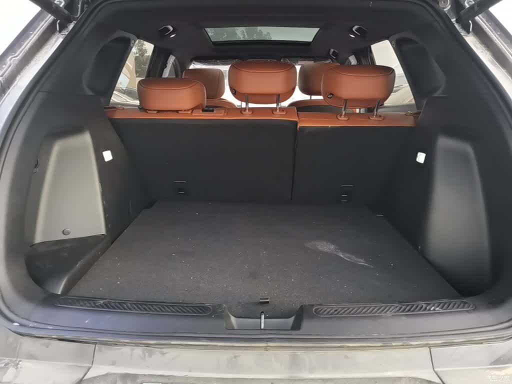 Wuling Starlight, 2025 19