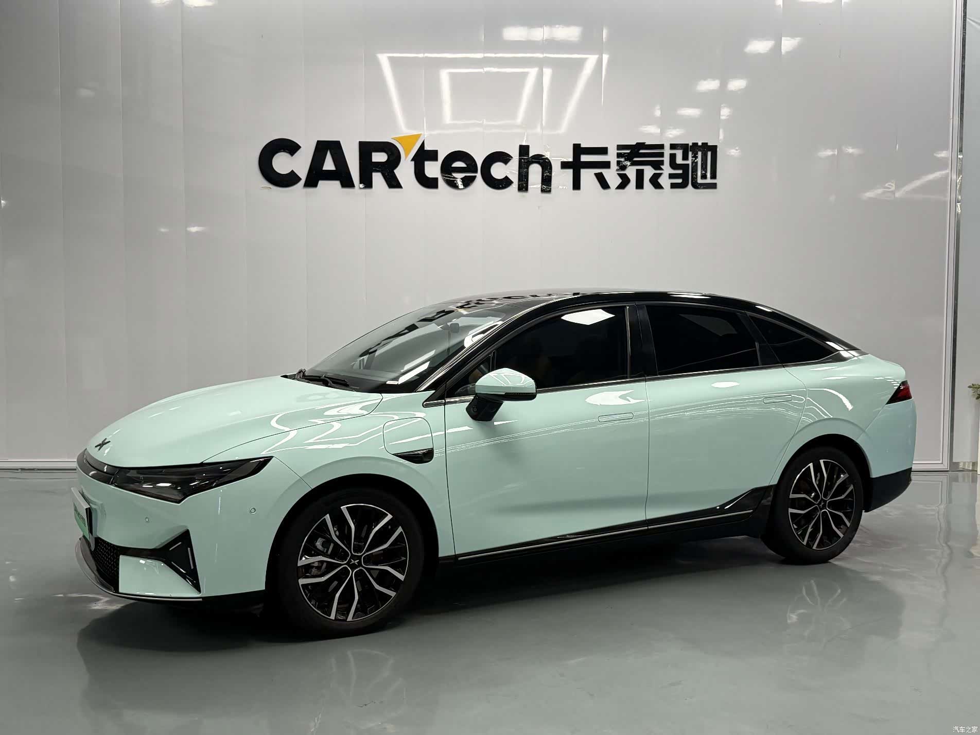 Xpeng P5, 2023 1