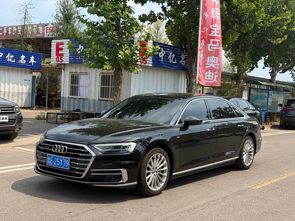 Audi A8