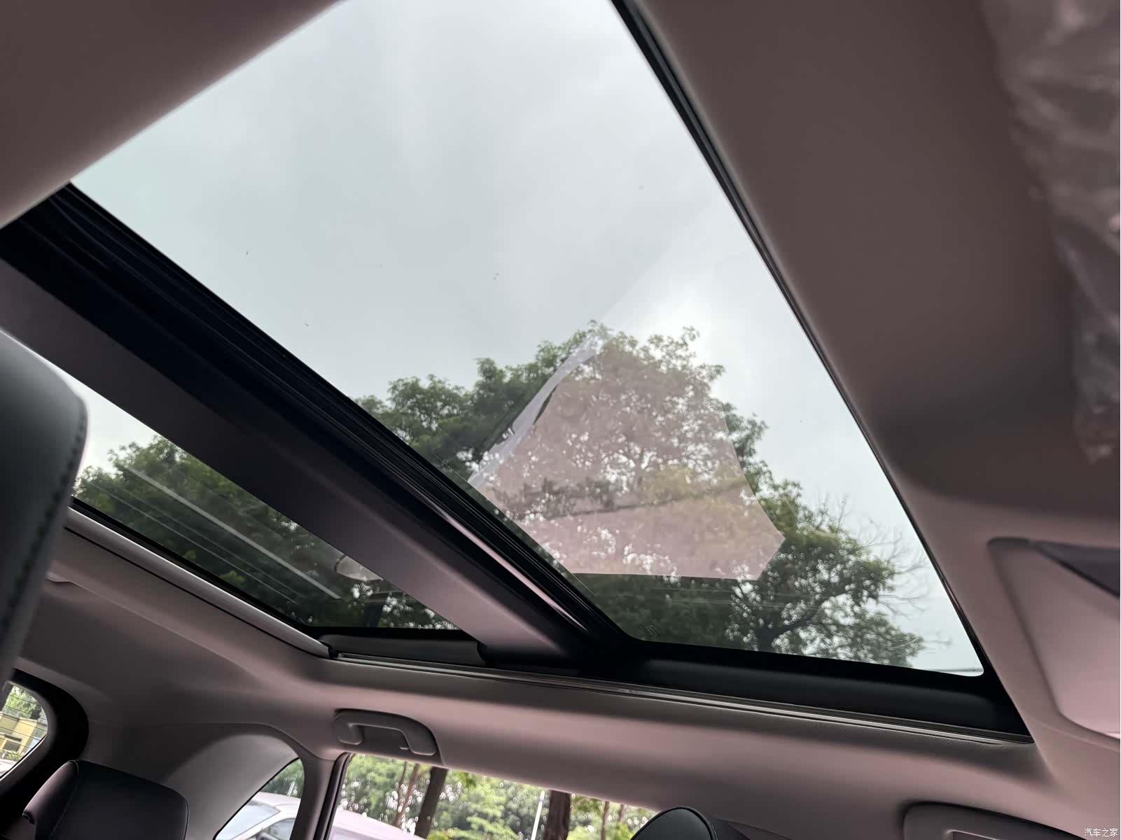 Toyota RAV4, 2024 29
