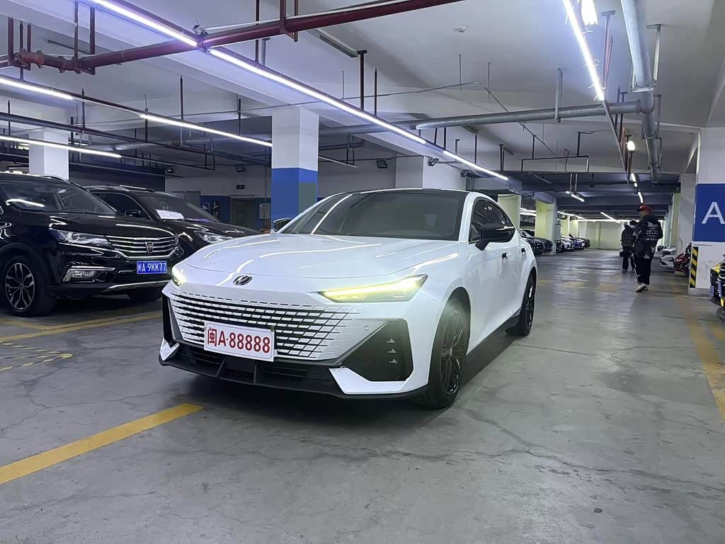Changan UNI-V