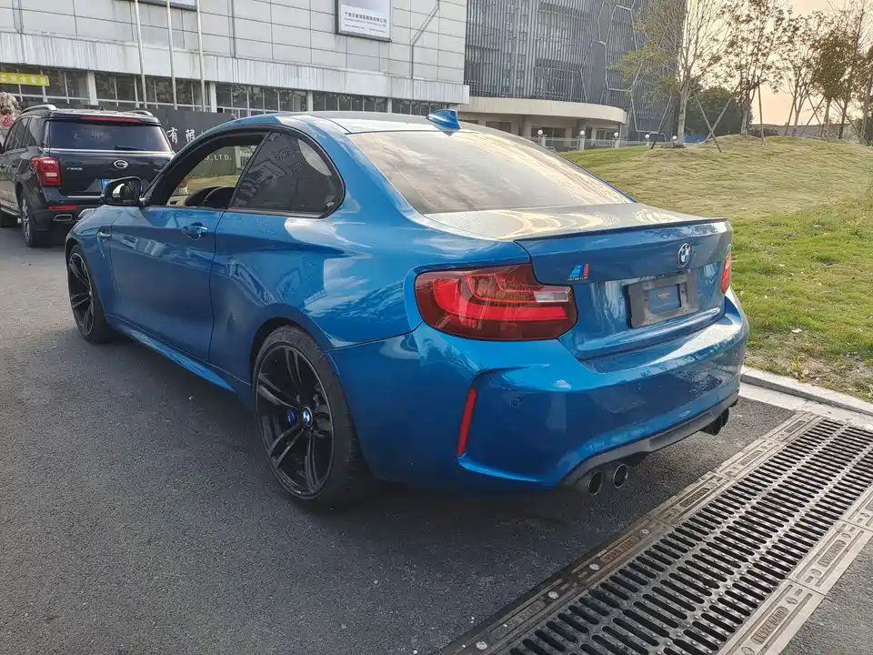 BMW M2