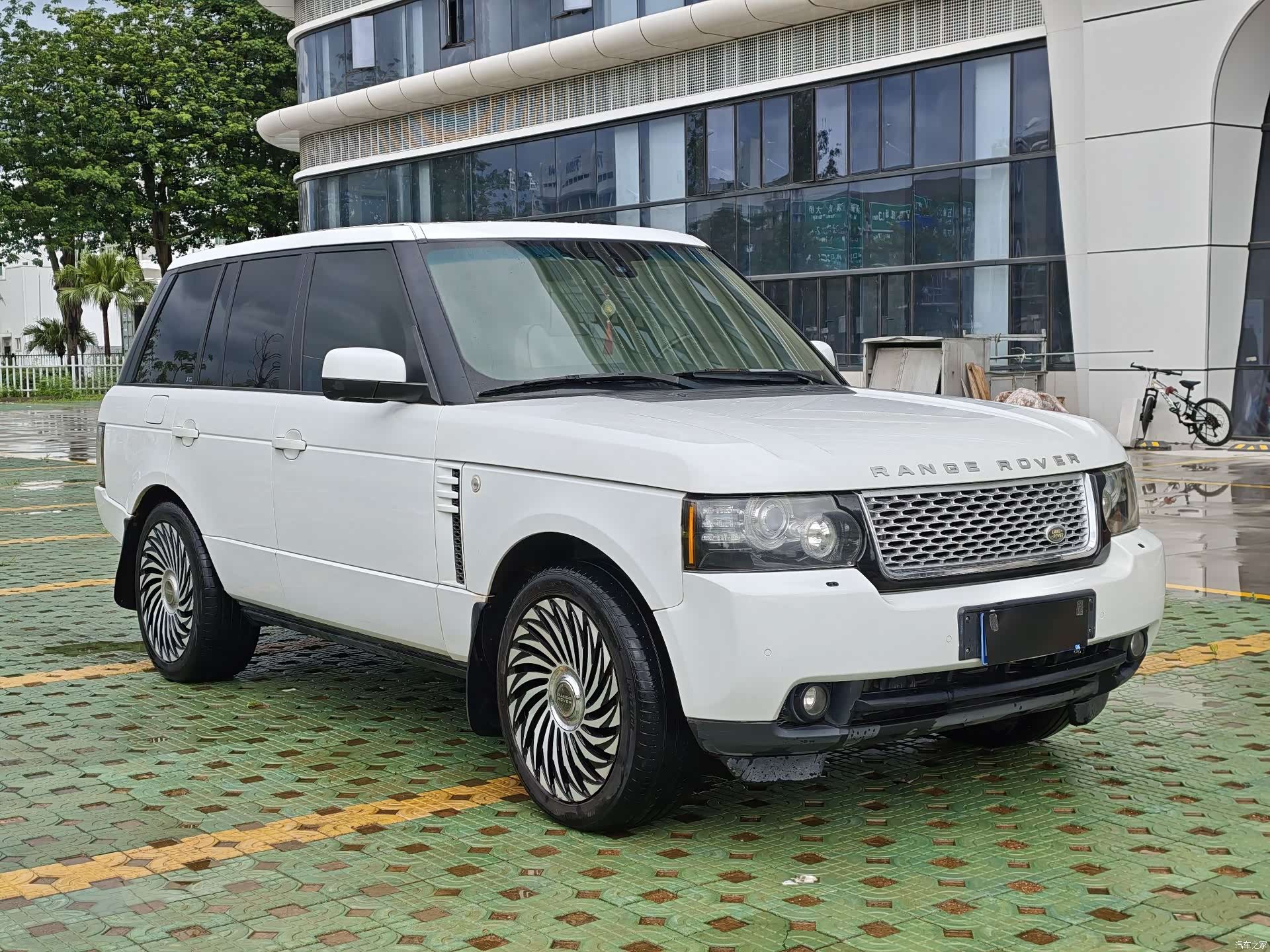 Land Rover Range Rover, 2012 3