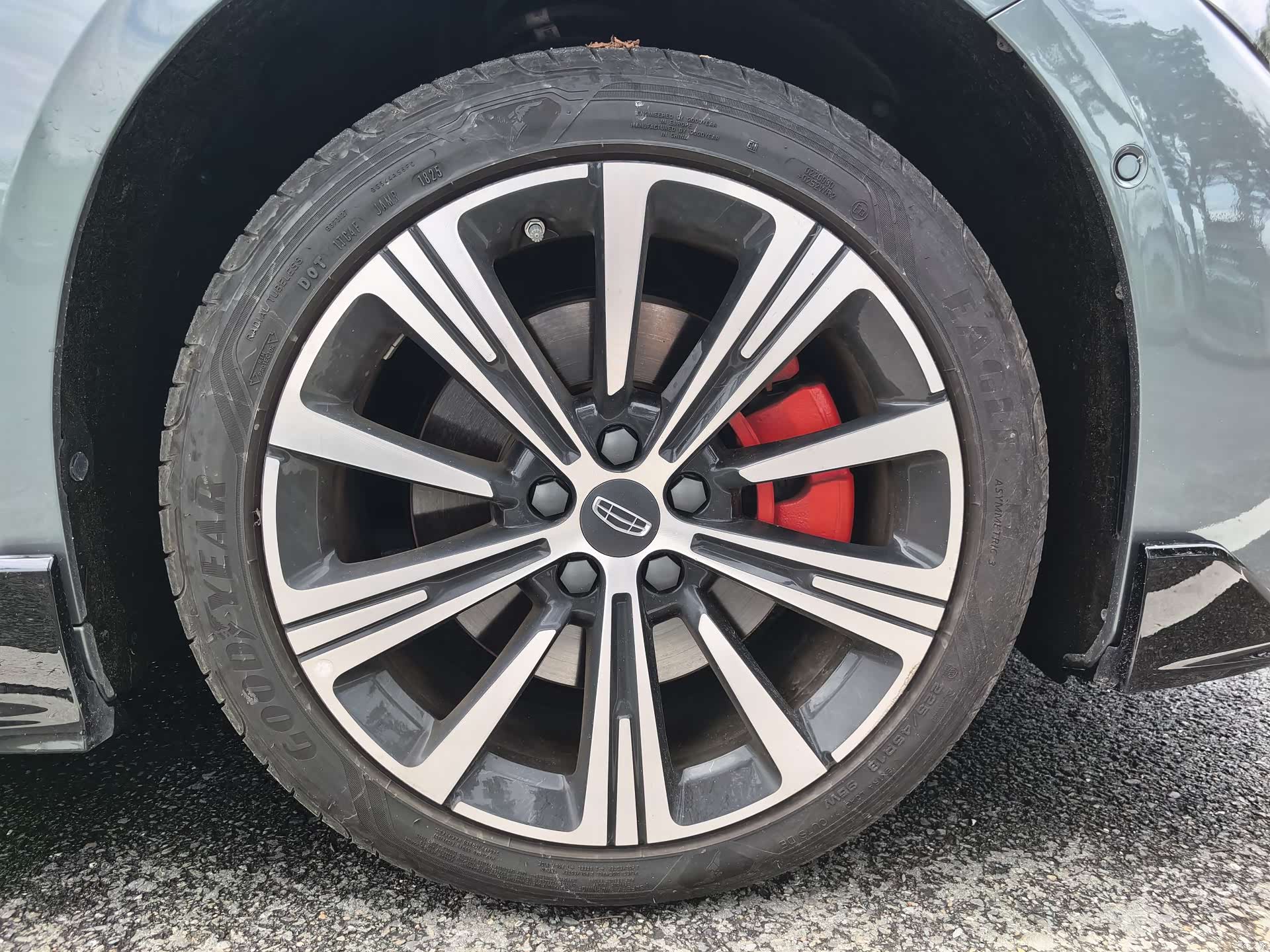 Geely Preface, 2025 17