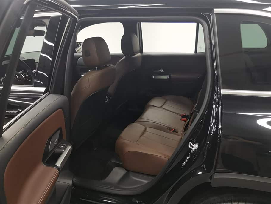 Mercedes-Benz GLB Mercedes-Benz GLB