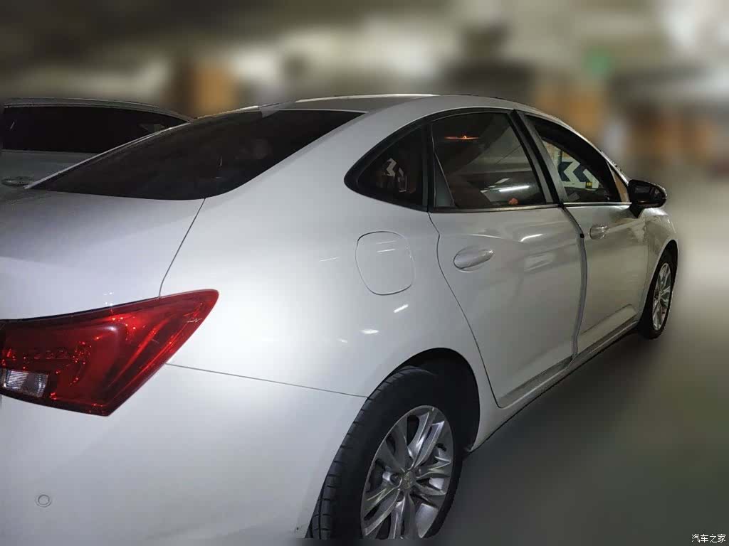 Buick Verano, 2018 6