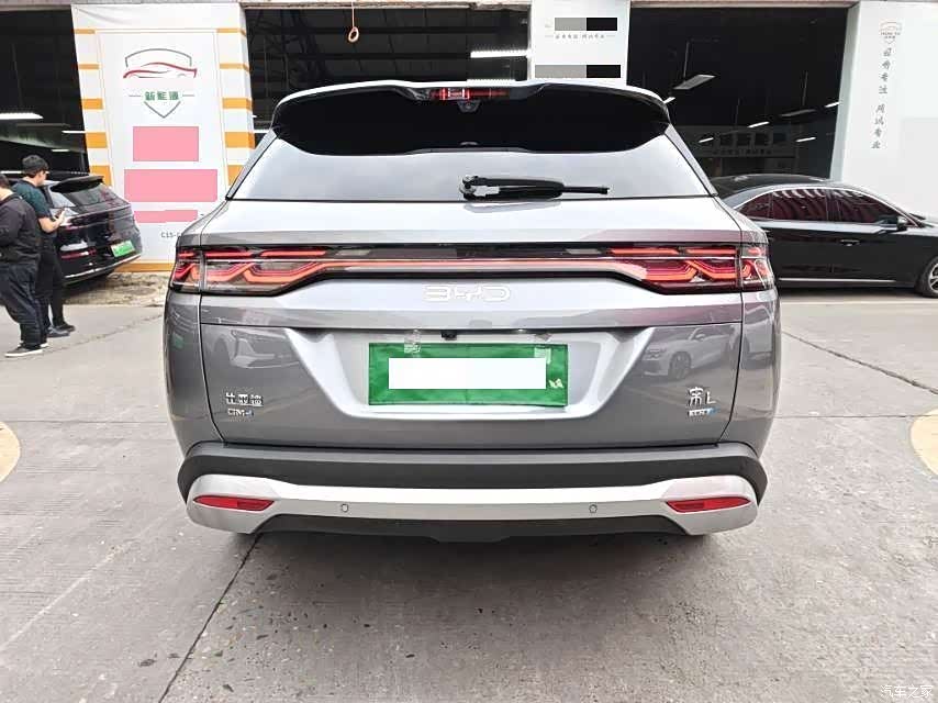 BYD Song, 2025 8