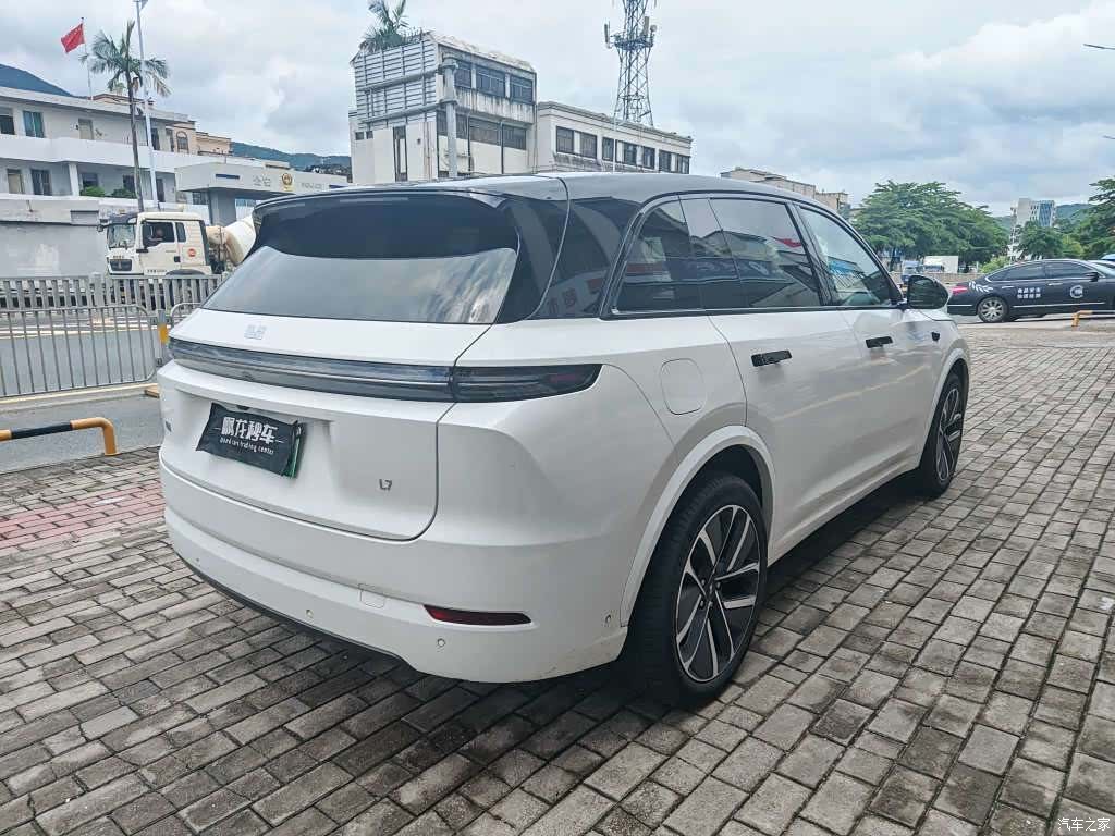 Li Auto L7, 2025 8