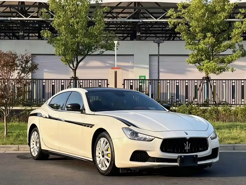 Maserati Ghibli