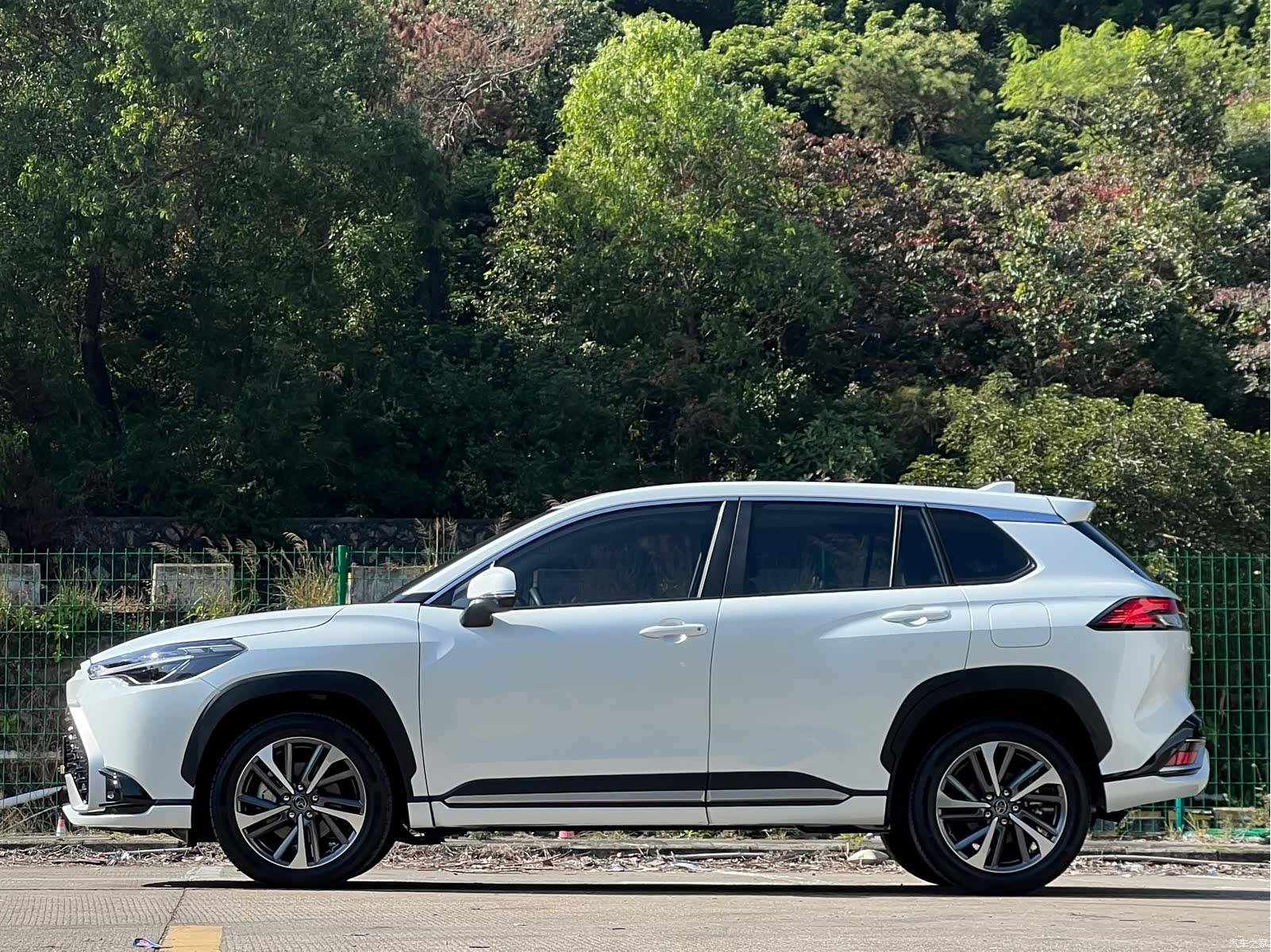 Toyota Frontlander, 2023 7