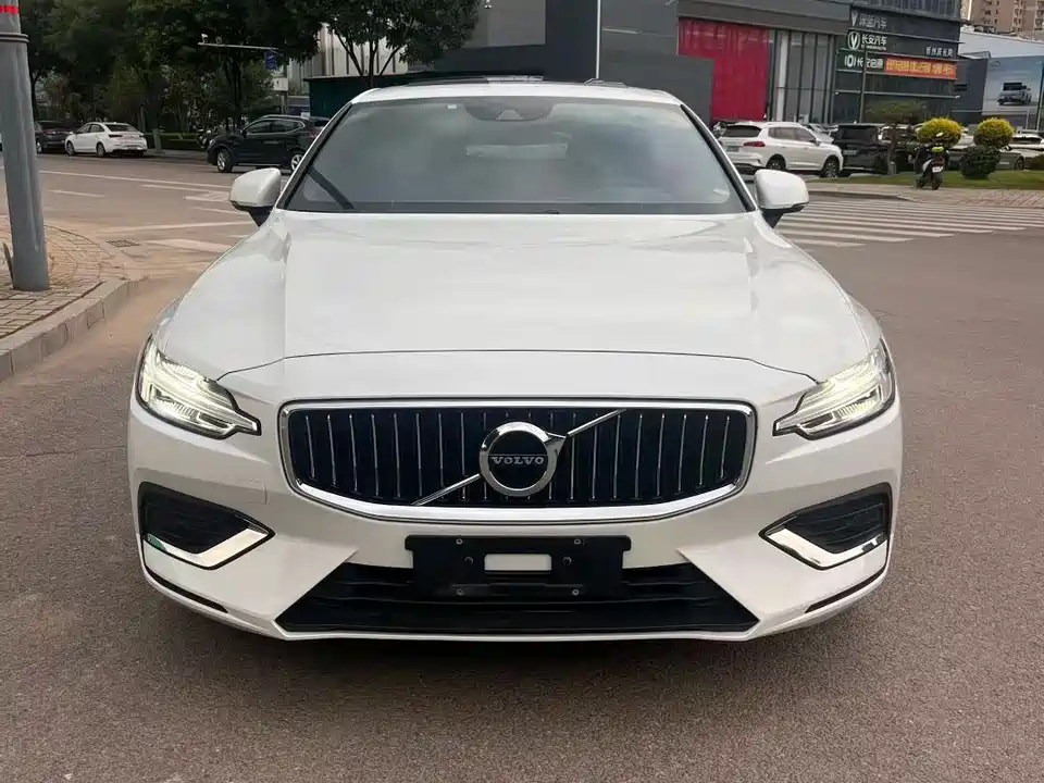 Volvo S60