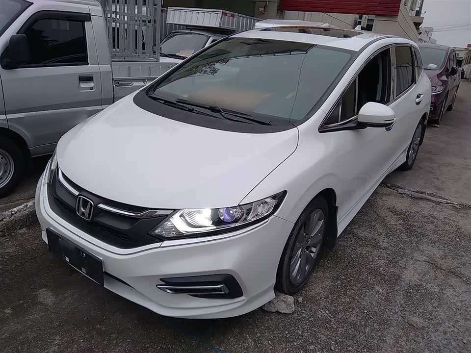 Honda Jade