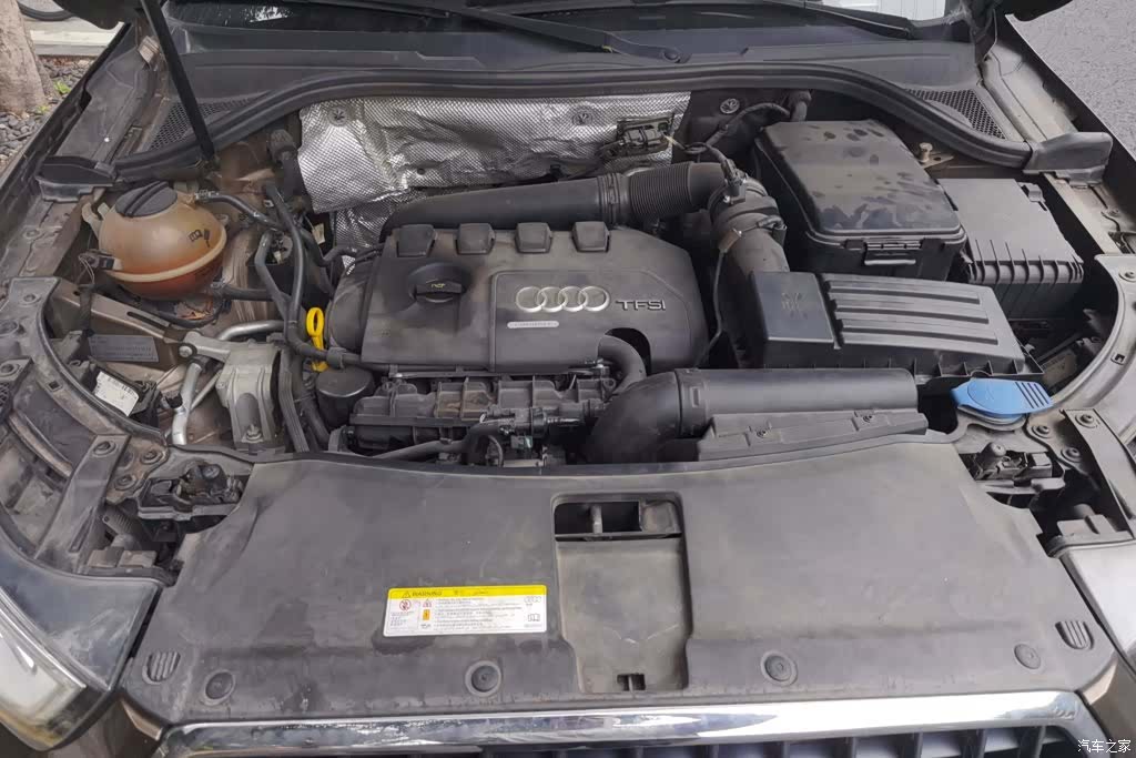 Audi Q3, 2015 10